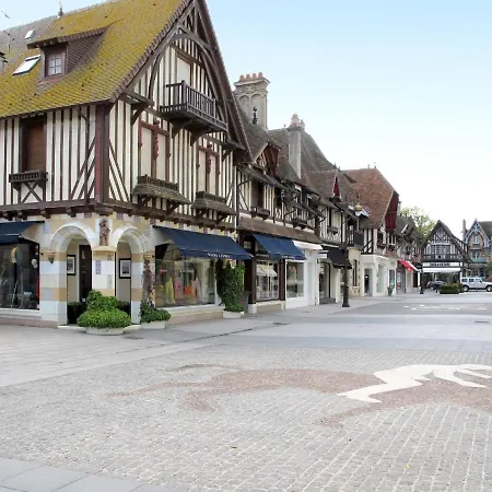 Domaine Des Roches By Interhome *