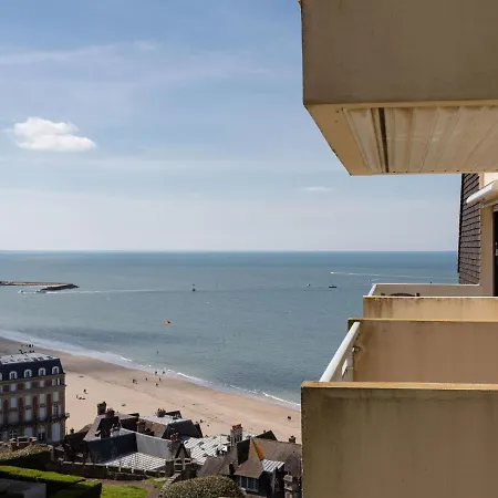 Apartment Le Domaine Des Roches By Interhome Trouville-sur-Mer
